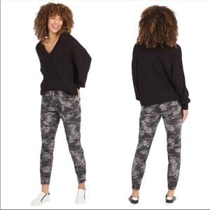 Spanx Stretch Twill Cargo Joggers Size XS